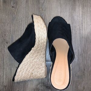 Black peep toe wedges